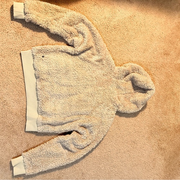 Lululemon Oh So Sherpa Half Zip pullover jacket - Picture 4 of 9